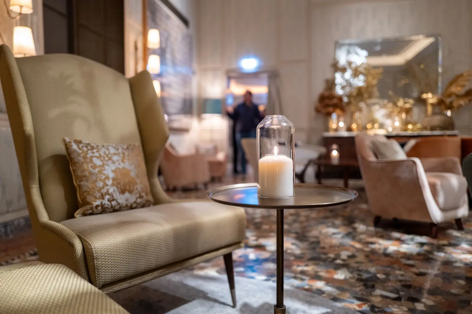 Vorovi Hotel Haven interior detail